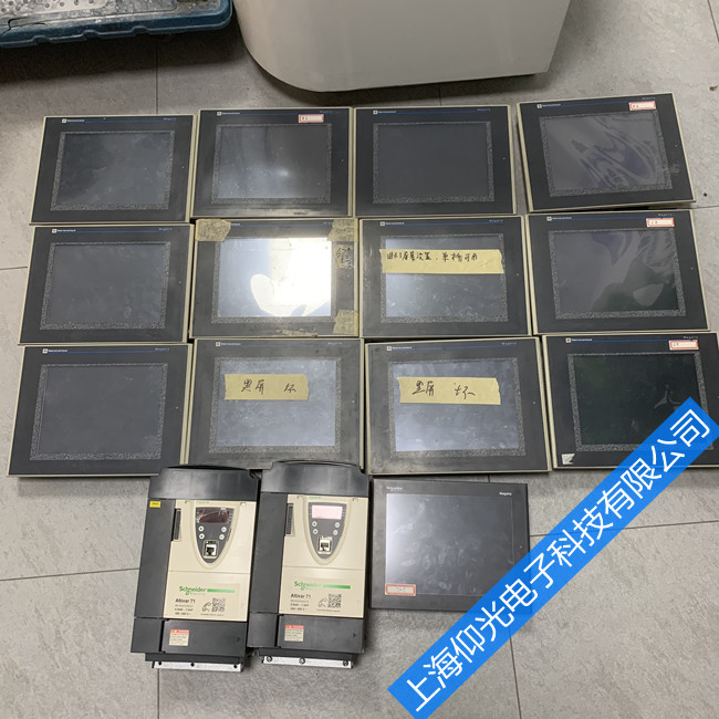 Schneider施耐德觸摸屏藍屏維修